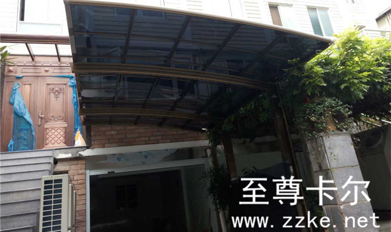 應用在棚類領域的，聚碳酸酯板到底是什么？