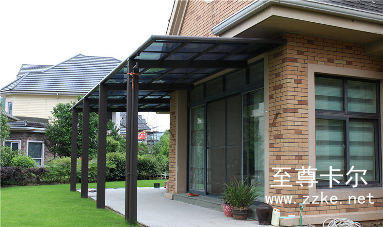 梅雨時(shí)節(jié)的麻煩，一個(gè)雨棚就搞定了