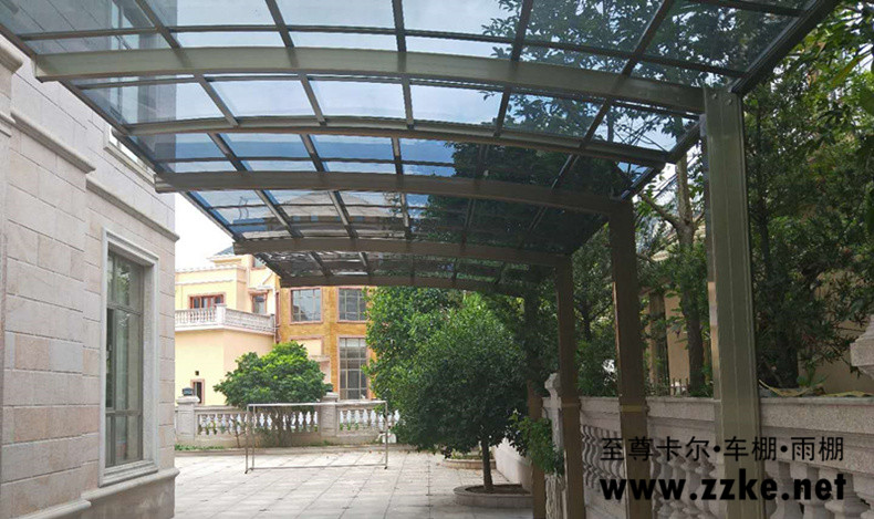 至尊卡爾車棚有幾種款式？