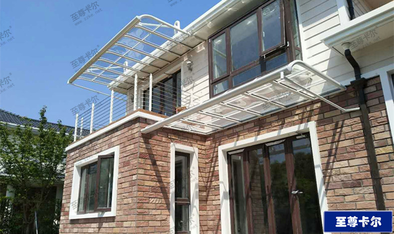 還在擔(dān)心安裝遮雨棚會影響室內(nèi)采光的問題嗎？