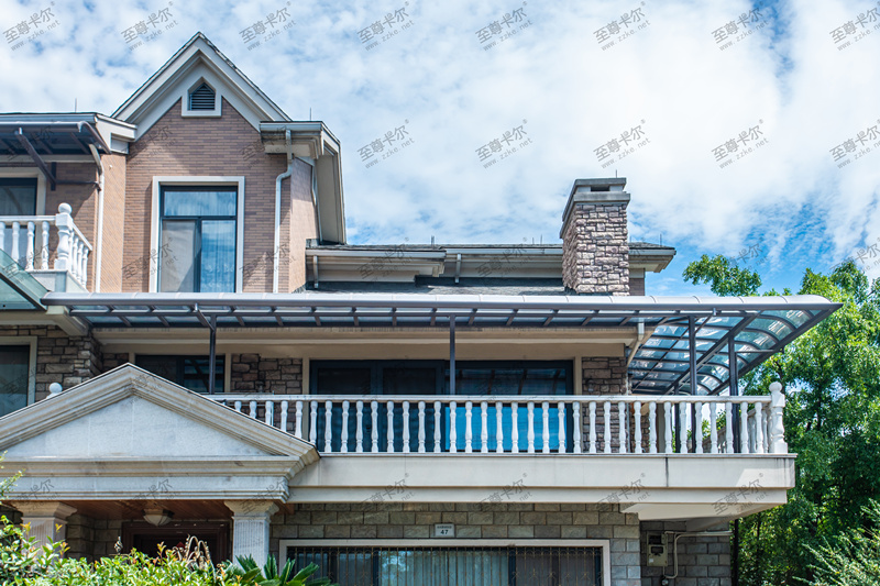 要不要搭建雨棚，看完心里就有譜了