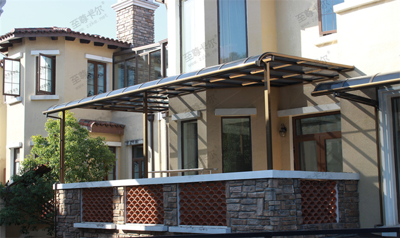 要不要裝陽臺雨棚？看完這篇文章就有答案了