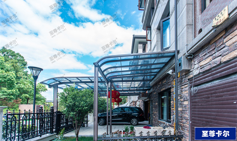 入戶門雨棚這樣裝，實在太實用了