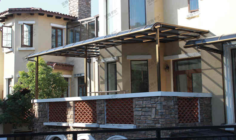 耐力板雨棚效果圖美炸了！扒一扒耐力板雨棚的種種隱秘特點