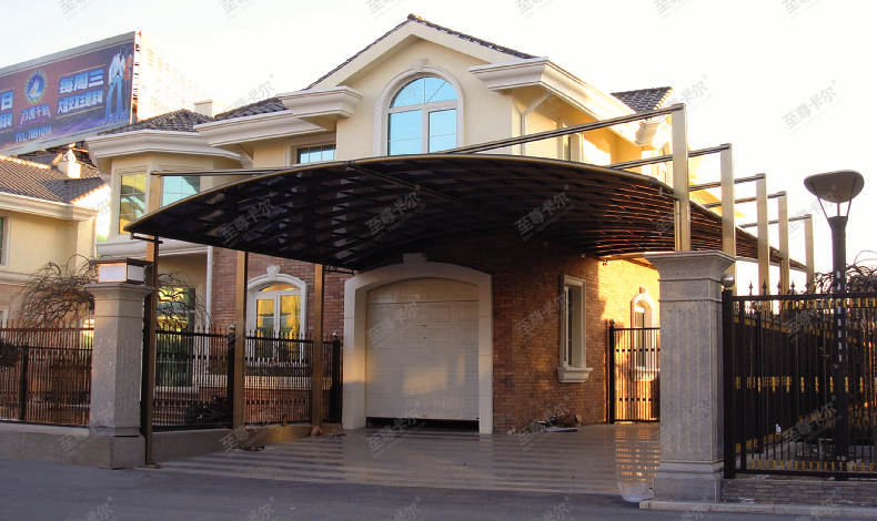 【朝日苑】攬風汽車棚